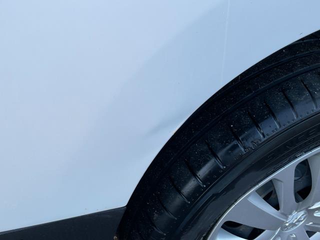 2020 Peugeot Partner 950 1.5 Bluehdi (LONG) 100 Professional Van (NU70VTT) Image 32