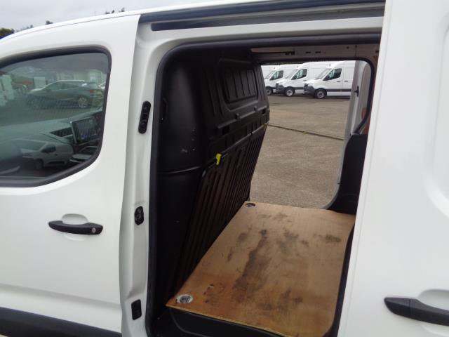 2020 Peugeot Partner 950 1.5 Bluehdi 100 Professional Van Long (NU70VUP) Image 13