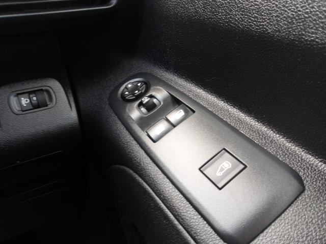 2020 Peugeot Partner 950 1.5 Bluehdi 100 Professional Van (NU70VUS) Image 22