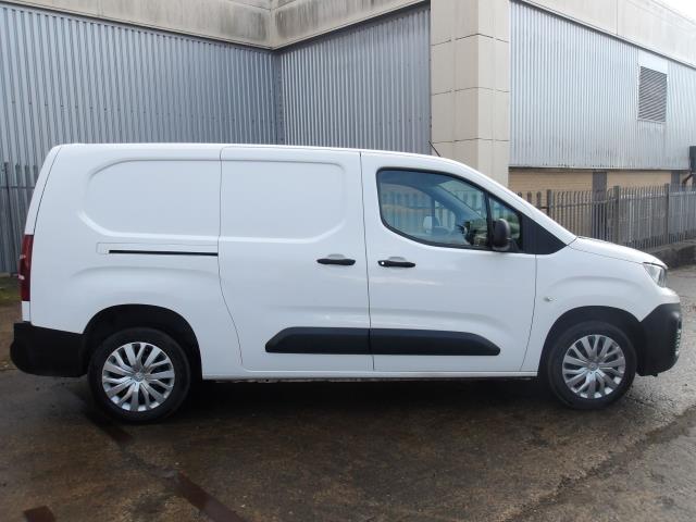 2020 Peugeot Partner 950 1.5 Bluehdi 100 Professional Van (NU70VUS) Image 9