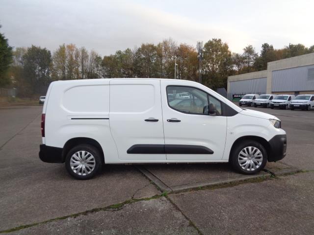 2020 Peugeot Partner 950 1.5 Bluehdi 100 Professional Van (NU70VVK) Image 5