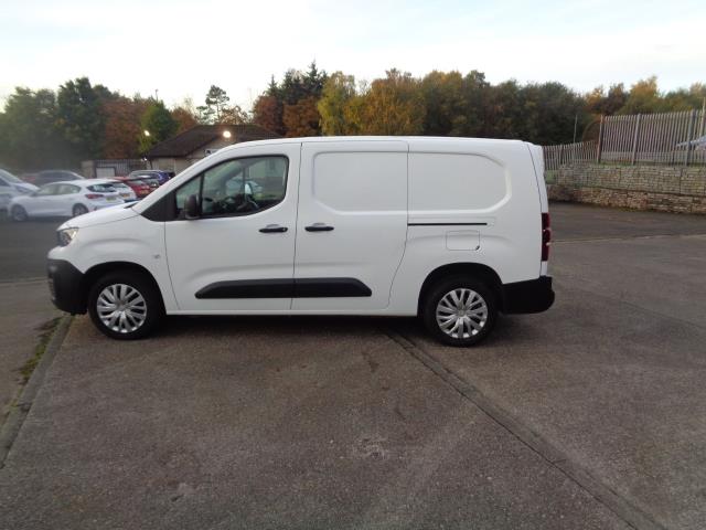 2020 Peugeot Partner 950 1.5 Bluehdi 100 Professional Van (NU70VVK) Image 10