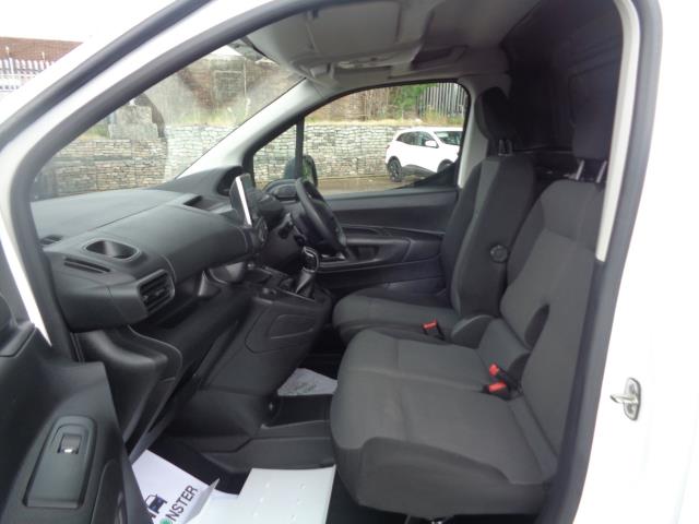 2020 Peugeot Partner 950 1.5 Bluehdi 100 Professional Van (NU70VVS) Image 17