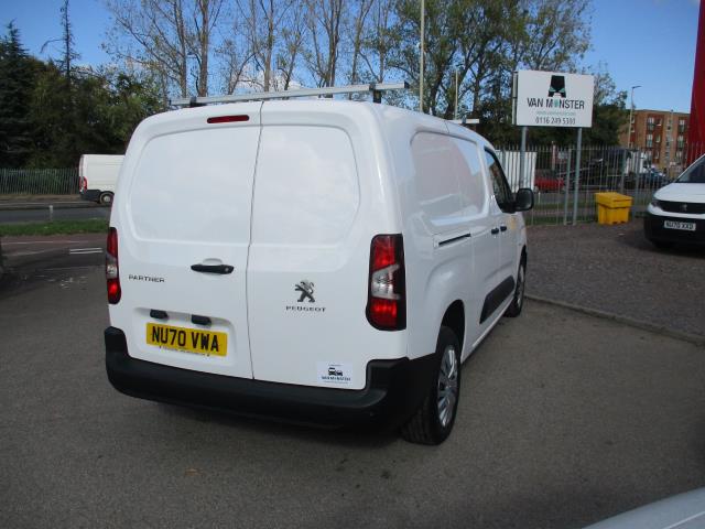 2020 Peugeot Partner 950 1.5 Bluehdi 100 Professional Van *LIMITED TO 59MPH* (NU70VWA) Image 4