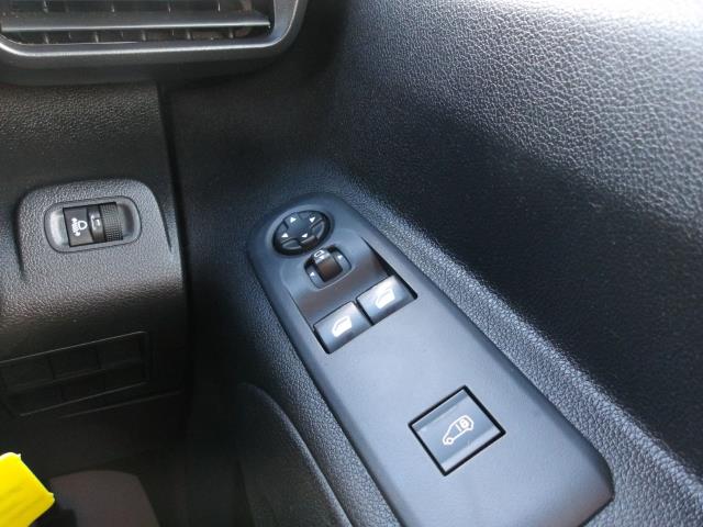 2020 Peugeot Partner 950 1.5 Bluehdi 100 Professional Van (NU70VWM) Image 23