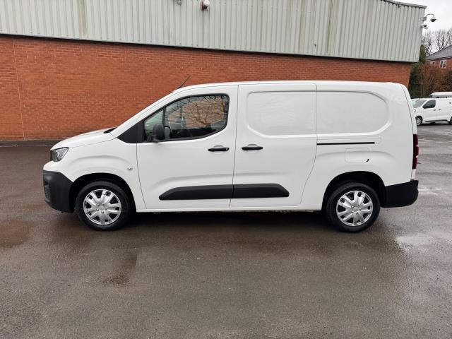 2021 Peugeot Partner 950 1.5 Bluehdi 100 L2 Professional Van  (NU70VWY) Image 6