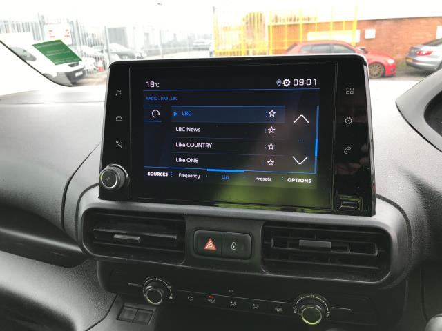 2020 Peugeot Partner L2 950 1.5BLUE HDI 100PS PROFESSIONAL EURO 6 (NU70VXM) Image 14
