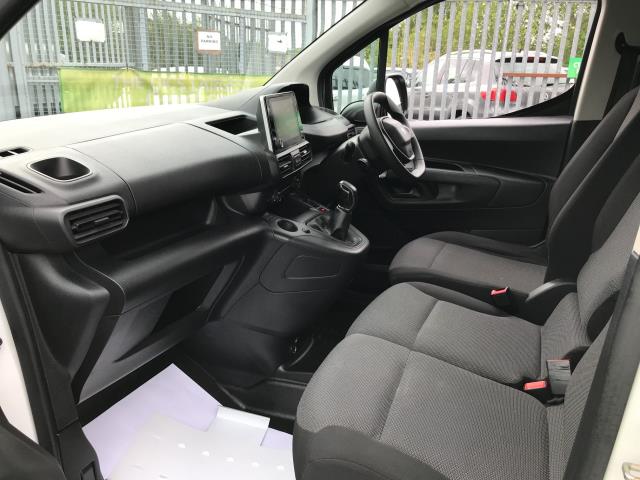2020 Peugeot Partner L2 950 1.5BLUE HDI 100PS PROFESSIONAL EURO 6 (NU70VXM) Image 22