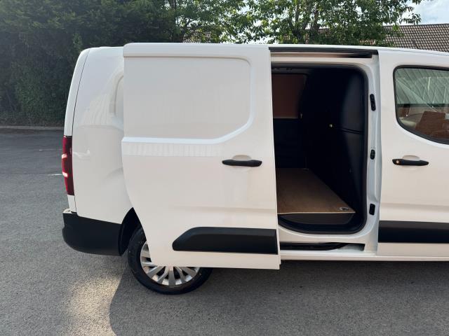 2020 Peugeot Partner 950 1.5 Bluehdi 100 LONG Professional Van (NU70VYL) Image 44