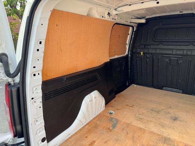 2020 Peugeot Partner 950 1.5 Bluehdi 100 LONG Professional Van (NU70VYL) Image 48