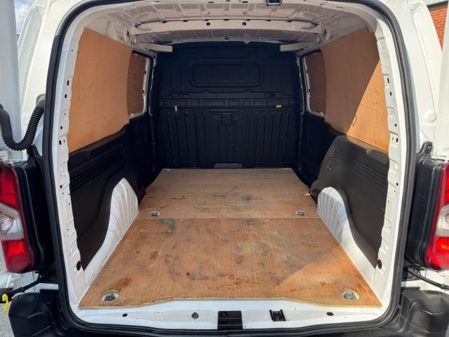 2020 Peugeot Partner 950 1.5 Bluehdi 100 LONG Professional Van (NU70VYL) Image 46