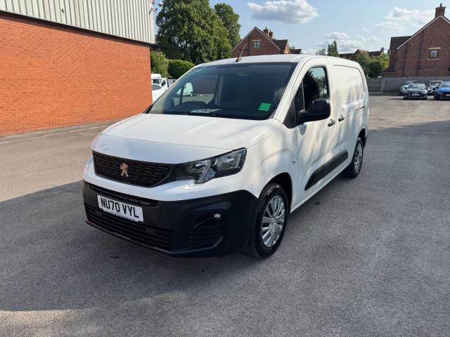 2020 Peugeot Partner 950 1.5 Bluehdi 100 LONG Professional Van (NU70VYL) Image 4