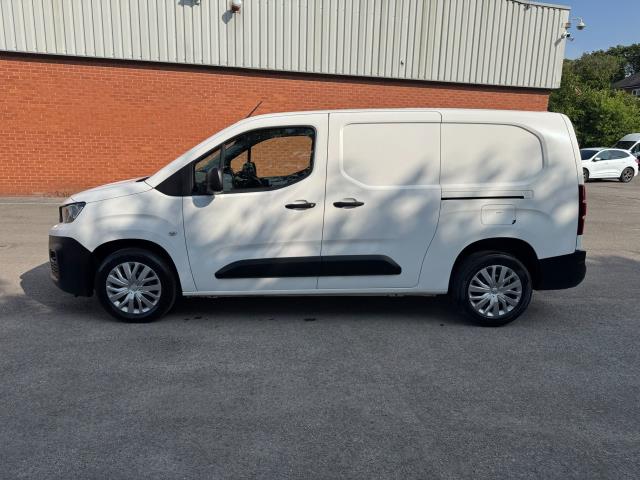2020 Peugeot Partner 950 1.5 Bluehdi 100 LONG Professional Van (NU70VYL) Image 6
