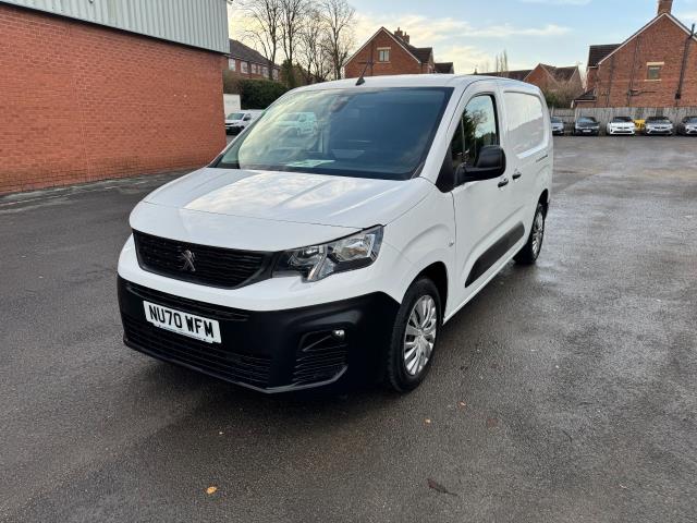 2020 Peugeot Partner L2 850 1.5 Bluehdi 100 Professional Crew Van EURO 6 (NU70WFM) Image 4