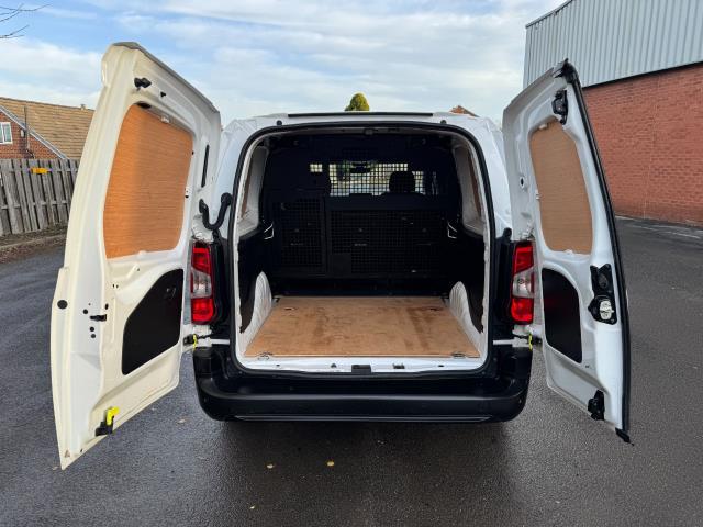 2020 Peugeot Partner L2 850 1.5 Bluehdi 100 Professional Crew Van EURO 6 (NU70WFM) Image 48