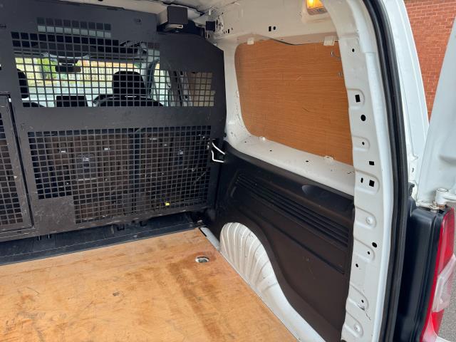 2020 Peugeot Partner L2 850 1.5 Bluehdi 100 Professional Crew Van EURO 6 (NU70WFM) Image 52