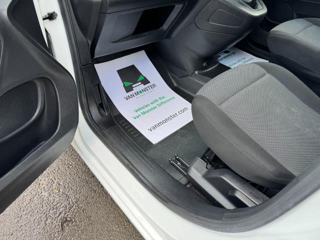 2020 Peugeot Partner L2 850 1.5 Bluehdi 100 Professional Crew Van EURO 6 (NU70WFM) Image 33