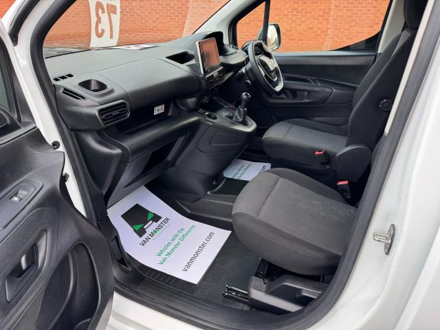 2020 Peugeot Partner L2 850 1.5 Bluehdi 100 Professional Crew Van EURO 6 (NU70WFM) Image 29
