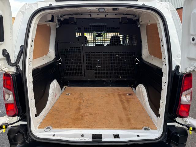 2020 Peugeot Partner L2 850 1.5 Bluehdi 100 Professional Crew Van EURO 6 (NU70WFM) Image 49