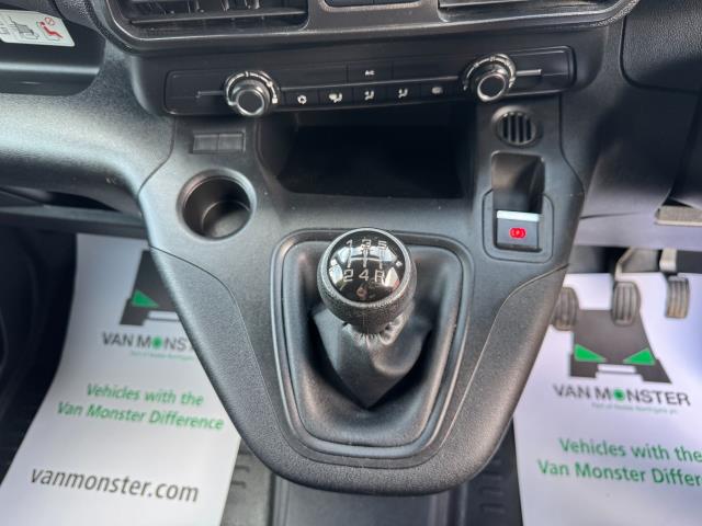 2020 Peugeot Partner L2 850 1.5 Bluehdi 100 Professional Crew Van EURO 6 (NU70WFM) Image 27