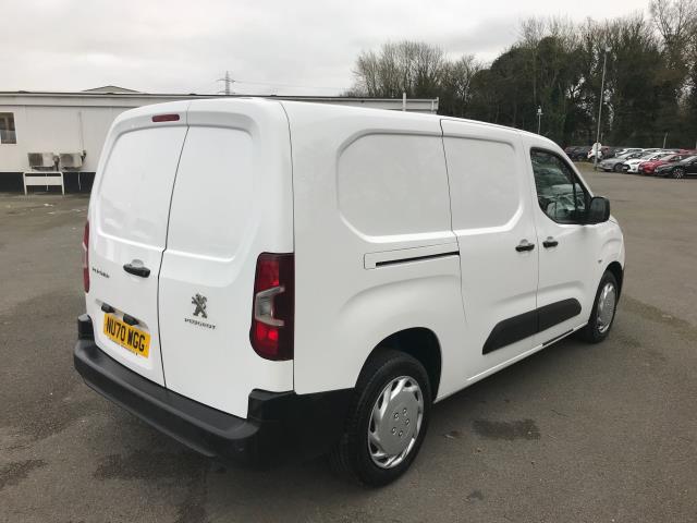 2020 Peugeot Partner 850 1.5 Bluehdi 100 Professional Crew Van (NU70WGG) Image 10