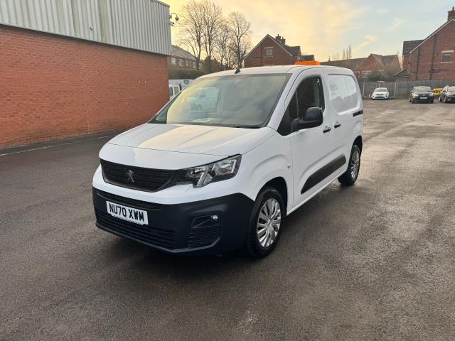 2020 Peugeot Partner 1000 1.5 Bluehdi 100 Professional Van (NU70XWM) Image 4