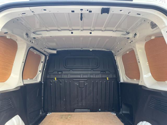 2020 Peugeot Partner 1000 1.5 Bluehdi 100 Professional Van (NU70XWM) Image 48