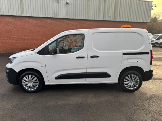 2020 Peugeot Partner 1000 1.5 Bluehdi 100 Professional Van (NU70XWM) Image 6