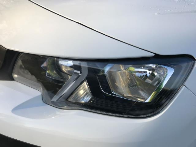 2020 Peugeot Partner 1000 1.5 Bluehdi 100 Professional Van (NU70XWM) Image 14