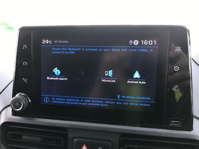 2021 Peugeot Partner 950 1.5 Bluehdi 100 Professional Van (NU70XZM) Image 32