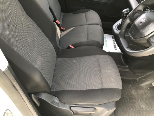 2021 Peugeot Partner 950 1.5 Bluehdi 100 Professional Van (NU70XZM) Image 13