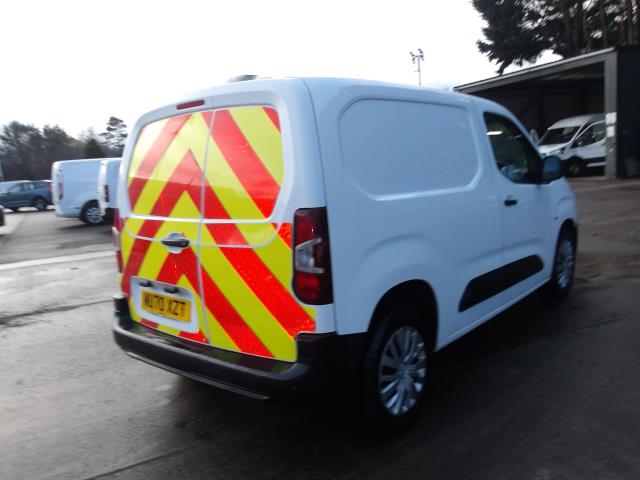 2020 Peugeot Partner 1000 1.5 Bluehdi 100 Professional Van (NU70XZT) Image 8