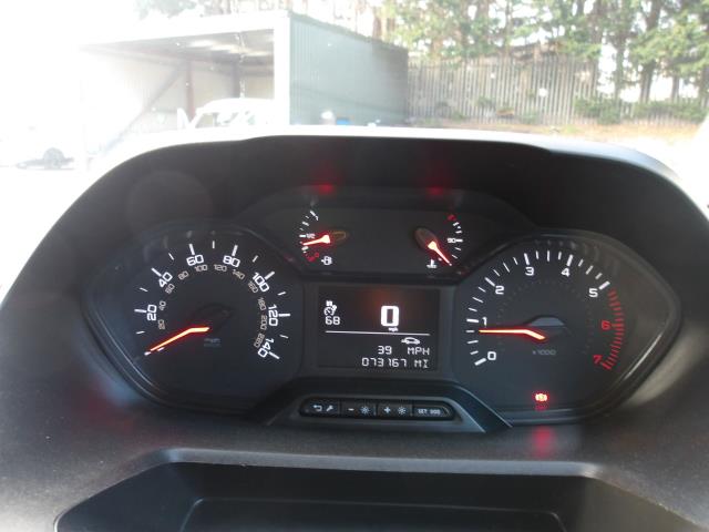 2020 Peugeot Partner 1000 1.5 Bluehdi 100 Professional Van (NU70XZT) Image 24