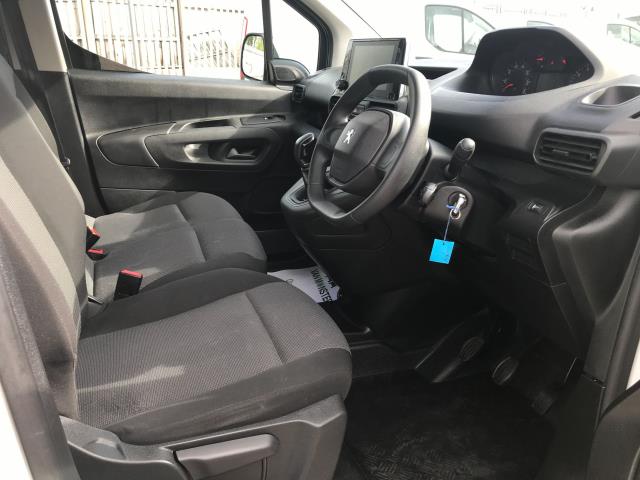 2020 Peugeot Partner L1 1000 1.5BLUE HDI 100PS PROFESSIONAL EURO 6 (NU70XZV) Image 21