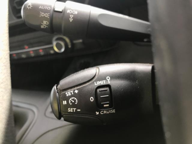 2020 Peugeot Partner L1 1000 1.5BLUE HDI 100PS PROFESSIONAL EURO 6 (NU70XZV) Image 34