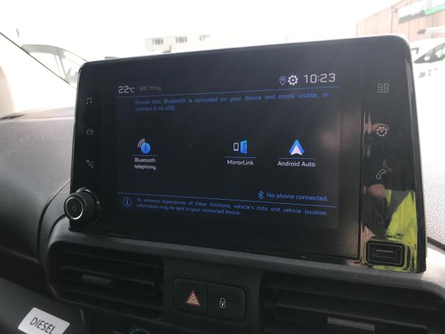 2020 Peugeot Partner L1 1000 1.5BLUE HDI 100PS PROFESSIONAL EURO 6 (NU70XZV) Image 32