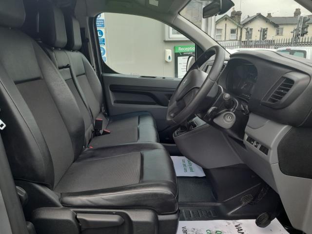 2020 Peugeot Expert 1000 1.5 Bluehdi 100 Professional Van (NU70ZDJ) Image 18