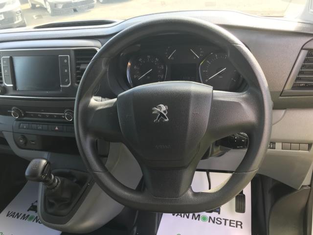 2020 Peugeot Expert 1000 1.5 Bluehdi 100 Professional Van (NU70ZFT) Image 24