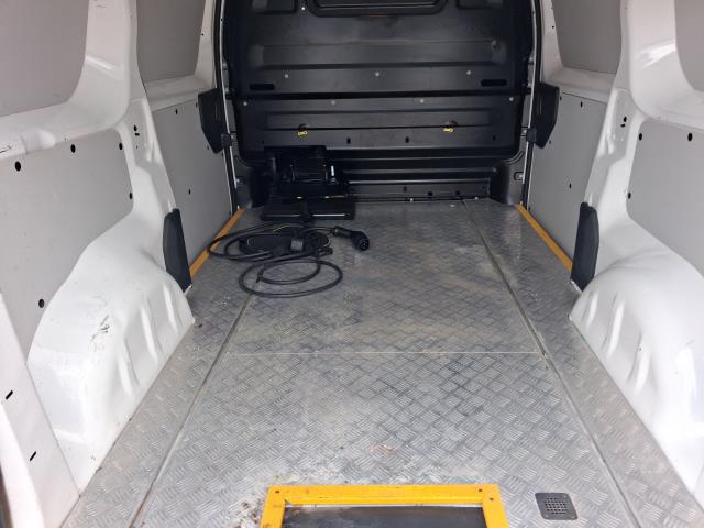 2021 Peugeot e-Expert 1000 100Kw 75Kwh Professional Van Auto (NU71ENR) Image 25