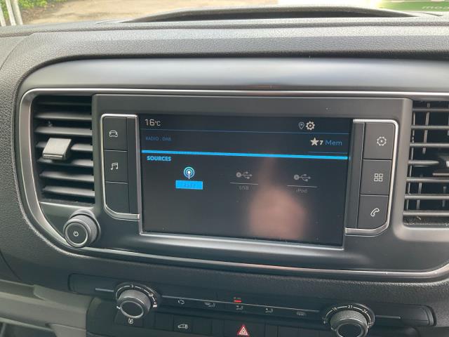 2021 Peugeot Expert 1200 1.5 Bluehdi 100 Professional Van (NU71EOM) Image 22