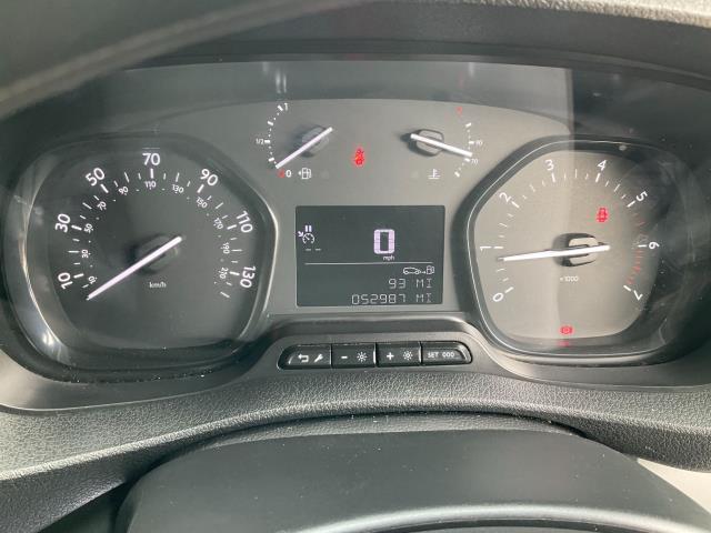 2021 Peugeot Expert 1200 1.5 Bluehdi 100 Professional Van (NU71EOM) Image 21
