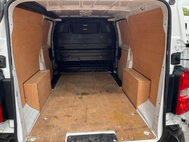 2021 Peugeot Expert 1200 1.5 Bluehdi 100 Professional Van (NU71EOM) Image 13
