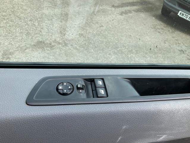 2021 Peugeot Expert 1200 1.5 Bluehdi 100 Professional Van (NU71EOM) Image 35