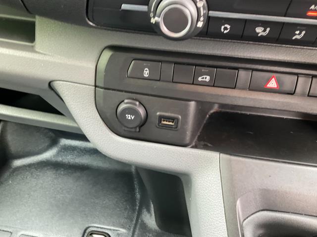 2021 Peugeot Expert 1200 1.5 Bluehdi 100 Professional Van (NU71EOM) Image 27