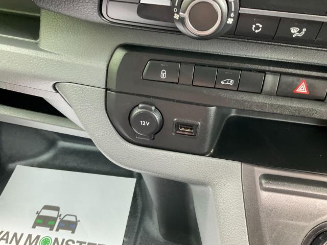 2021 Peugeot Expert 1200 2.0 Bluehdi 180 Asphalt Van Eat8 (NU71EPD) Image 28