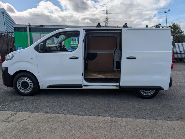 2021 Peugeot Expert 1000 1.5 Bluehdi 100 Professional Van (NU71EPO) Image 8