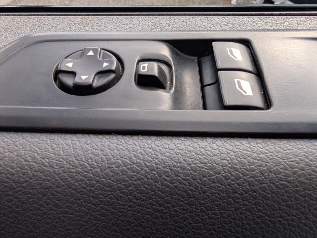 2021 Peugeot Expert 1000 1.5 Bluehdi 100 Professional Van (NU71EPO) Image 19