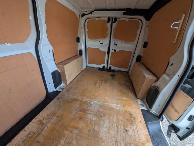 2021 Peugeot Expert 1000 1.5 Bluehdi 100 Professional Van (NU71EPO) Image 9