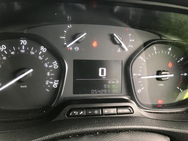 2021 Peugeot Expert 1200 L2 H1 1.5BLUE HDI 100PS PROFESSIONAL EURO 6 (NU71EUC) Image 17