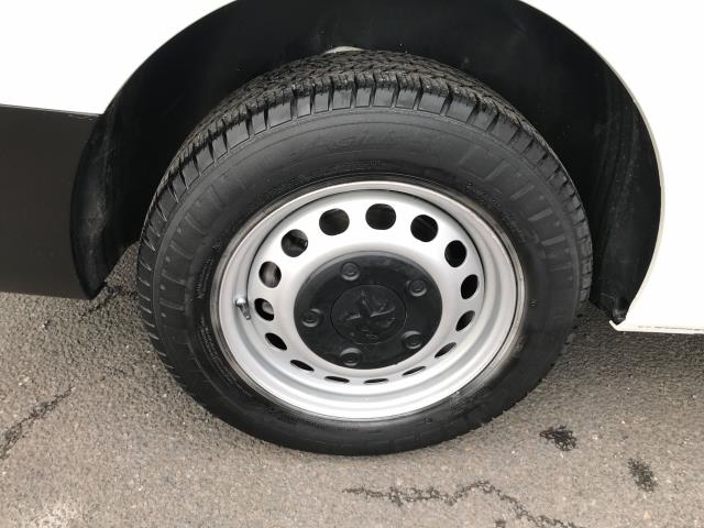 2021 Peugeot Expert 1200 L2 H1 1.5BLUE HDI 100PS PROFESSIONAL EURO 6 (NU71EUC) Image 18